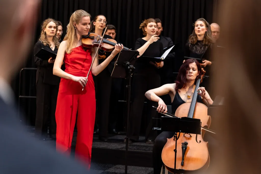 Merel Vercammen, Maya Fridman en Cappella Amsterdam